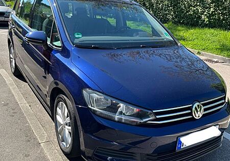 VW Touran Volkswagen 2.0 TDI SCR DSG Comfortline Comfortline
