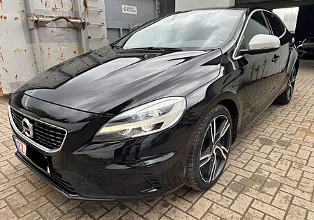 Volvo V40 R-Design AUT NAV CAM EUR6 2HD 190PS
