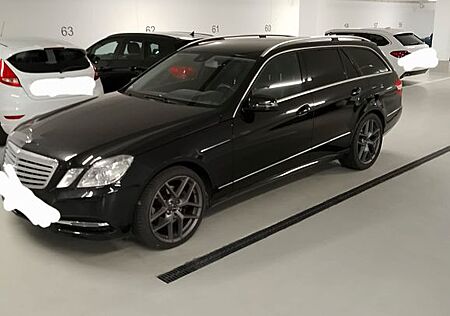 Mercedes-Benz E 350 T V6 Benzin