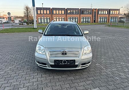 Toyota Avensis Kombi 1.8 Sol Klimaautomatik Airbags: 6