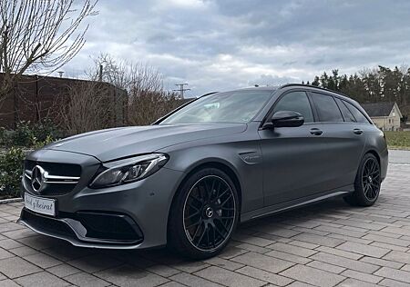 Mercedes-Benz C 63 AMG Mercedes-AMG C 63 T Mercedes-AMG