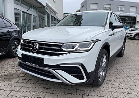 VW Tiguan Allspace Volkswagen Elegance 2.0 TSI 4MOT DSG 7Sitze