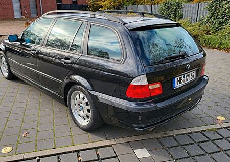 BMW 318i touring -