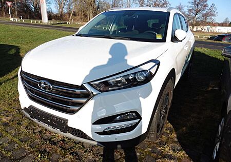 Hyundai Tucson Style 4WD, AHK