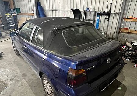 VW Golf Volkswagen 1.6 Highline Cabriolet Highline