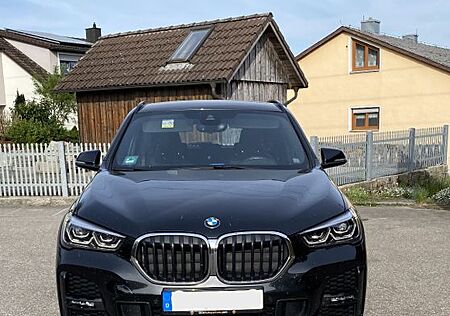 BMW X1 xDrive20d M Sport, RFK, AHK, WR