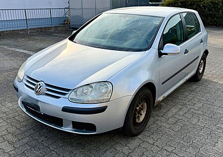 VW Golf Volkswagen V 1.6 Trendline Klimaautomatik 4 Türen