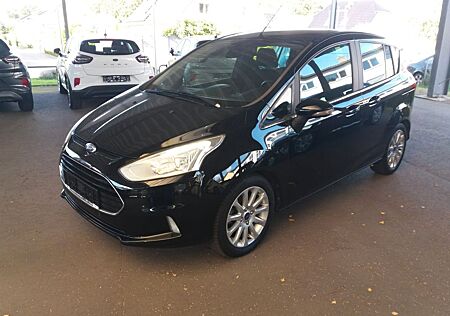 Ford B-Max Titanium