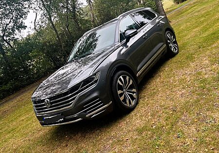 VW Touareg Volkswagen 3.0 V6 TDI SCR 4MOTION Tiptronic -