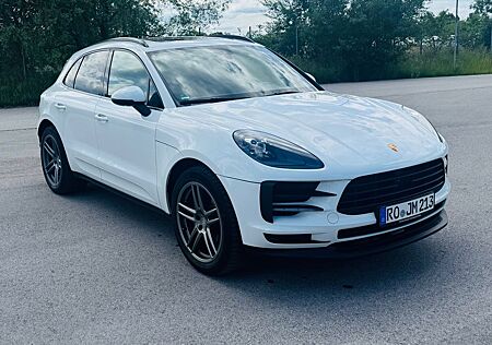 Porsche Macan Facelift Full Panorama Service Neu AHK