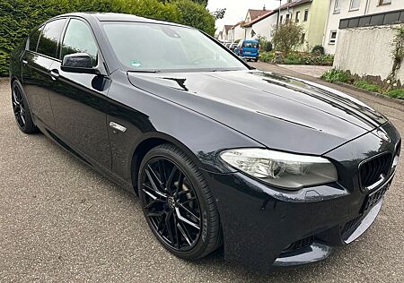 BMW 525 d Aut. M-Sportpaket Soft Close HeadUP 20 ALU