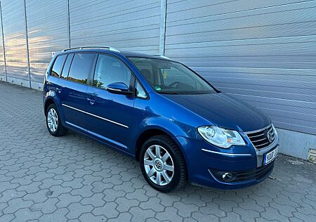 VW Touran Volkswagen Highline,PdcH.Euro5,7Sitzer,Klima