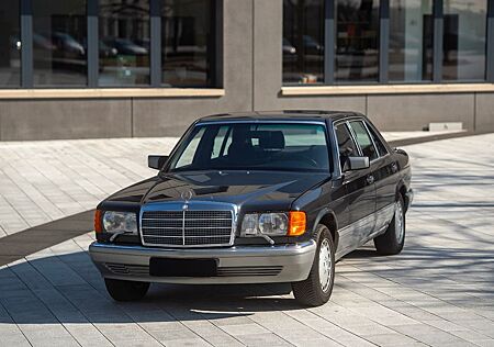 Mercedes-Benz 500 SEL