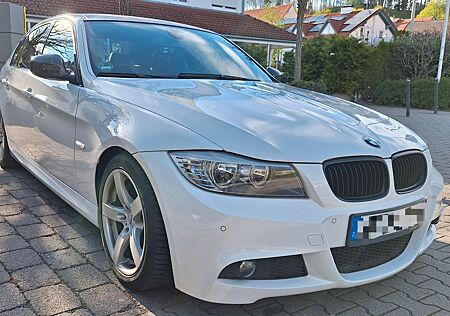 BMW 330i e90