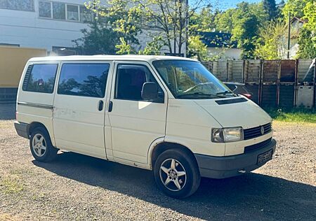 VW T4 Multivan Volkswagen Synchro 2.5 Benzin grüne Plakette
