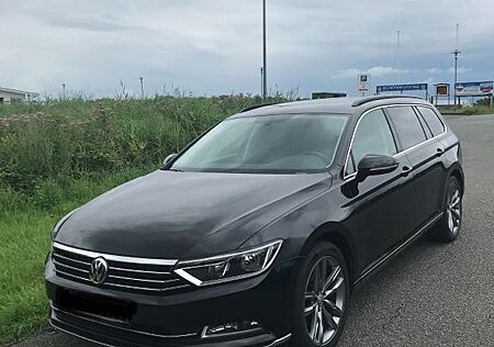 VW Passat Variant Volkswagen 2.0 TDI DSG Comfortline Varia...