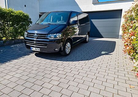 VW T5 Multivan Volkswagen Scheckheft TÜV NEU TOP Zustand
