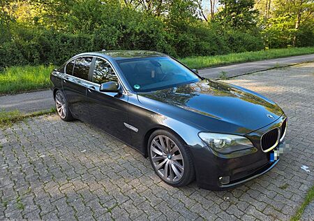 BMW 730d - F01 - Sehr gepflegt!
