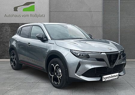 Alfa Romeo Junior Ibrida 1.2 VGT 48V-Hybrid Speciale