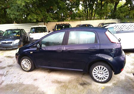 Fiat Punto 1.4 8V Start&Stopp Active KLIMA