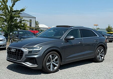 Audi Q8 2 x S Line Pano Leder