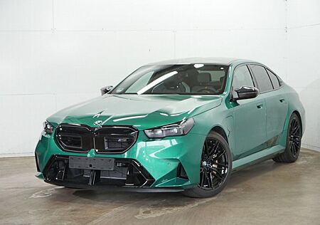 BMW M5 Limousine Sitzlüftung, M Carbon-Keramik-Brems