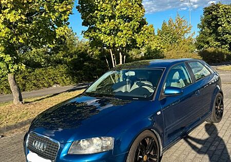 Audi A3 1.6 tiptronic S line Sportpaket plus S li...