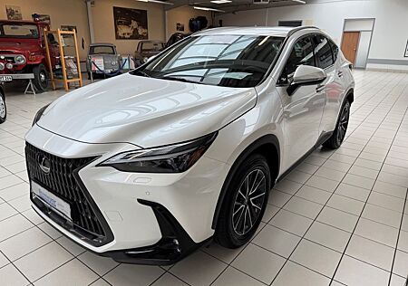 Lexus NX 450h + E-FOUR Business AHK Leder elektrische S
