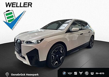 BMW iX xD40 SPORT DAProf 360° SKYLo 2ACHS AHK 22"