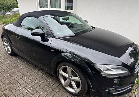 Audi TT Roadster 2.0 TDI quattro -