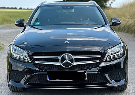 Mercedes-Benz C 300 DISTR.+;LEDER, *TOP AUSSTATTUNG;PARCTRONIC;