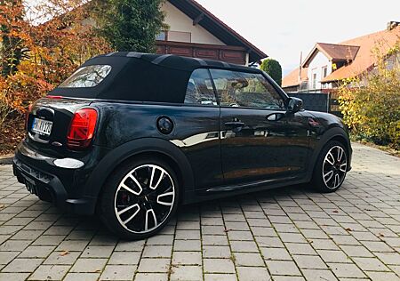 Mini John Cooper Works Cabrio JCW Cabrio JCW Trim