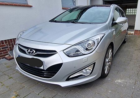 Hyundai i40 cw 2.0 GDI Premium Automatik Premium