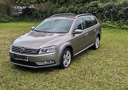 VW Passat Alltrack Volkswagen 2.0 TDI BlueMotion ACC