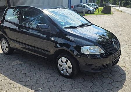 Volkswagen Fox Basis*Kette Neue*Service Heft*Tüv Neu*Kat