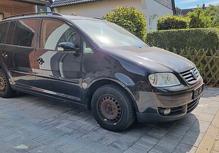 VW Touran Volkswagen 2.0 TDI Highline Highline
