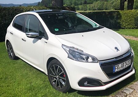 Peugeot 208 1.2 Style PureTech 82 Style