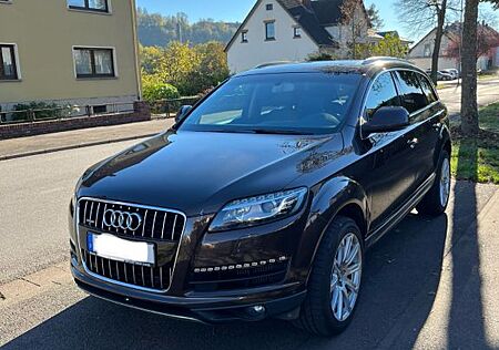 Audi Q7 3.0 TDI (DPF) 8Gang Automatik, Pano, AHK