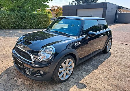 Mini Cooper SD