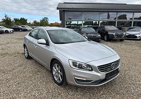 Volvo S60 Lim. Momentum
