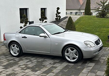 Mercedes-Benz SLK 200 Roadster *1.Hd.*34TKM*AMG*
