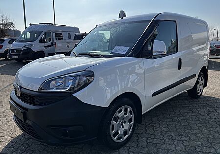 Fiat Doblo Cargo S&S SX 1,6 90 PS 7 ZOLL RADIO,KLIMA