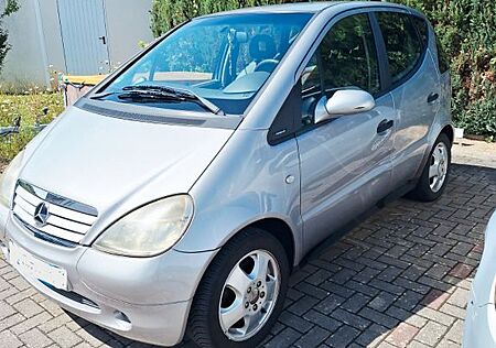 Mercedes-Benz A 160 AVANTGARDE Avantgarde