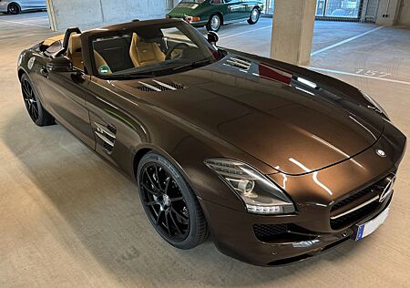 Mercedes-Benz SLS AMG 6.2 V8 Roadster -