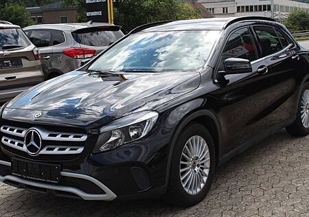 Mercedes-Benz GLA 200 CDI/ 4Matic/Aut./T.Leder/Navi