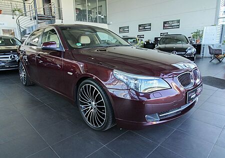 BMW 525i Automatik/Leder/Xenon/PDC/SHZ/StandH/AHK/