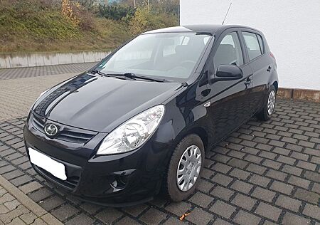 Hyundai i20 *1.Hand-Klima-Service/TÜV NEU