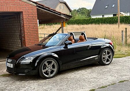 Audi TT Roadster 2.0 TFSI S tronic -