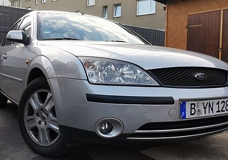 Ford Mondeo Klima El. Fenster ZV Multi Sparsam