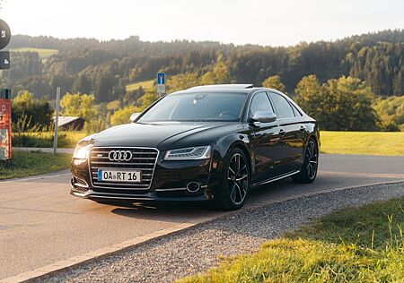 Audi S8 + 4.0 TFSI Plus Exclusive - Steuerkette Neu
